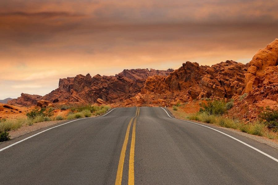 10 Consejos de Seguridad Vial para conducir en verano